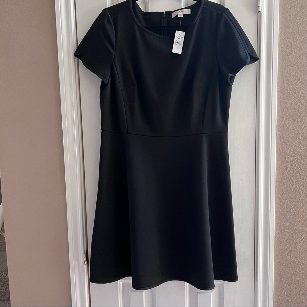 Elegant Black Short Sleeve Dress